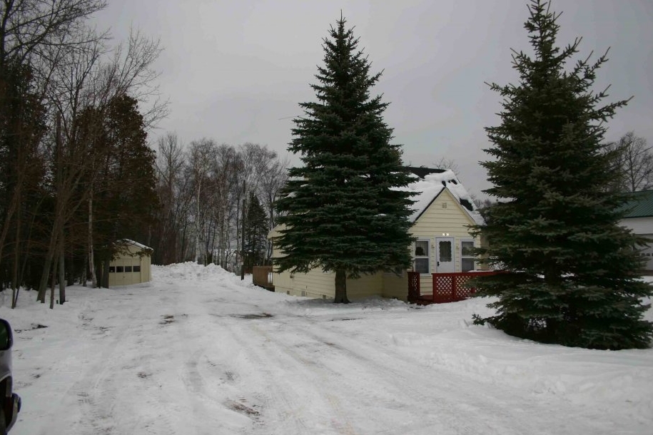 Munising Michigan Cabin Rentals Christmas Paradise Cottage Rental